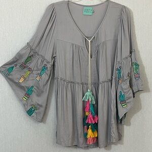 Judith March gray cactus embroidered boho blouse top with tassels